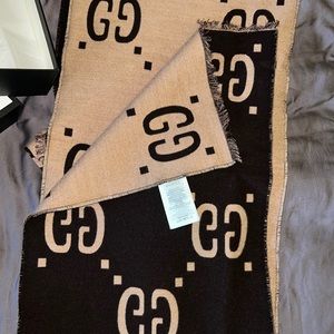 Authentic Gucci Jacquard Scarf